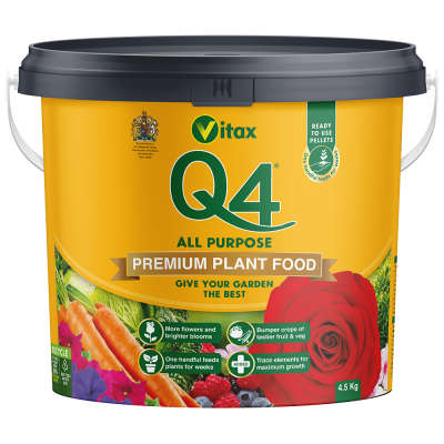 Vitax Q4 Fertiliser