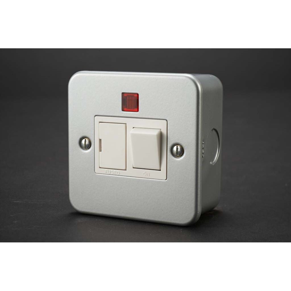 JDS Electricals Fused Spur with Switch + Neon Metal Clad