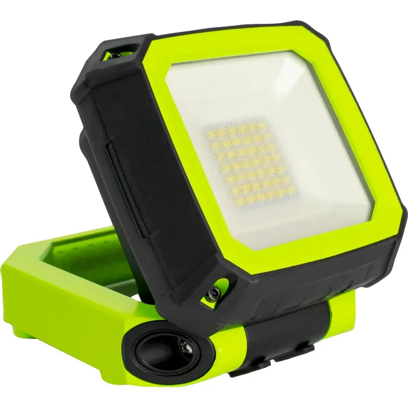 GCH Compact Magnetic USB Worklight 750 Lumens